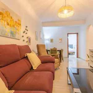 Apartamento Mundo Mencia - 3 Dormitorios En Triana Sevilla